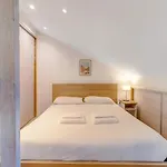 Διαμέρισμα Charming 1br With Terrace Views Of Bridge | By Airnest