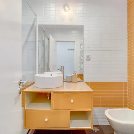 Charming 1br With Terrace Views Of Bridge | By Airnest Апартаменты *